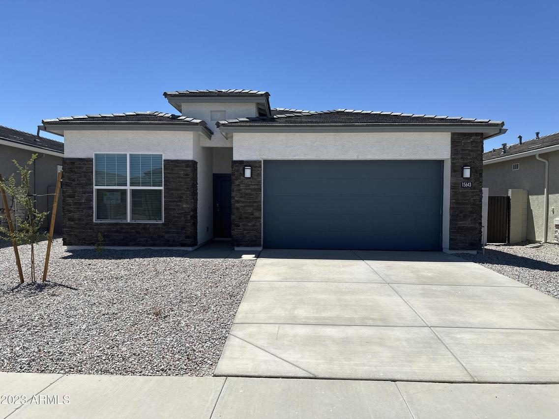 15643 W Smoketree Dr., Surprise, AZ 85387
