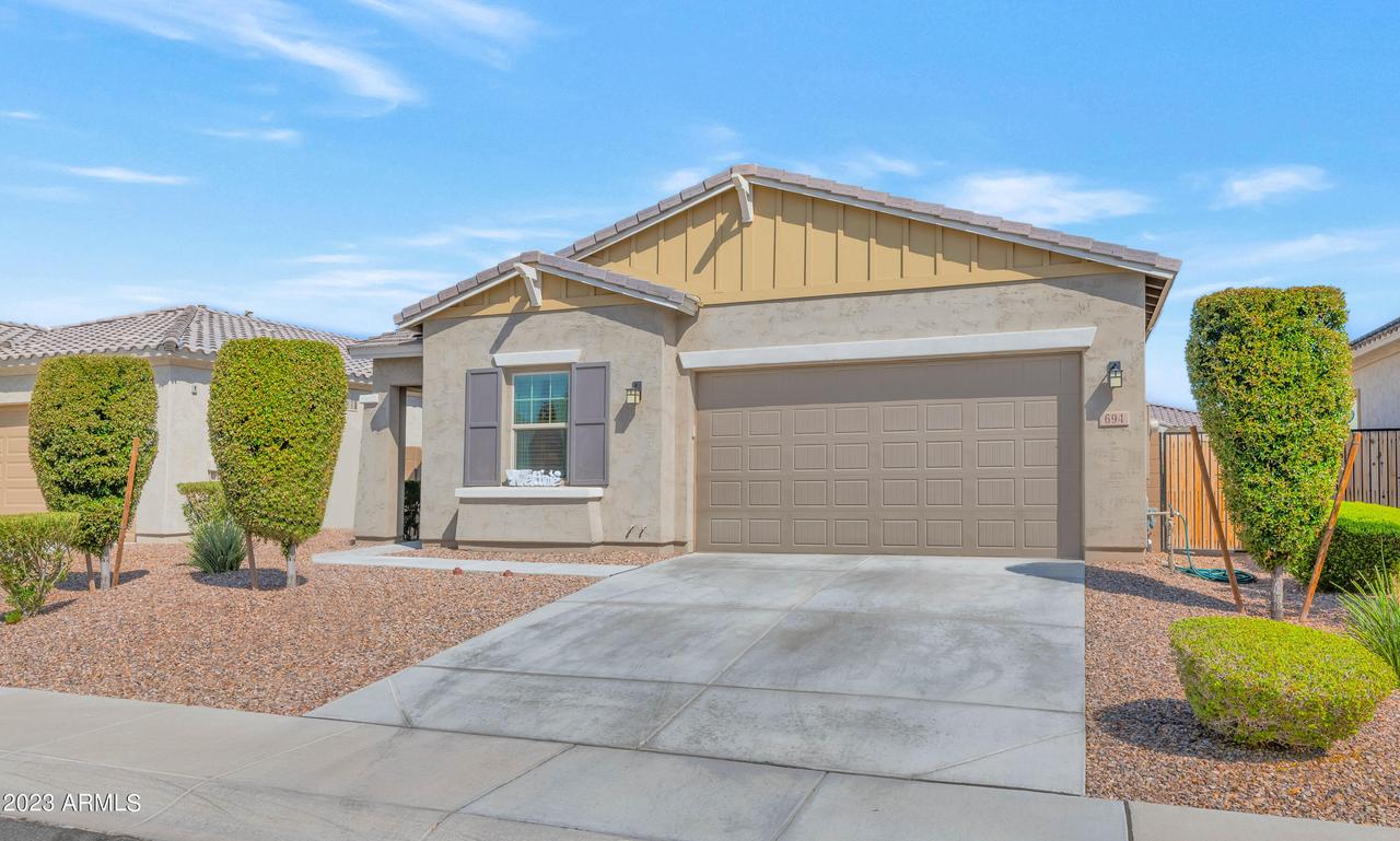 694 S 201st Ln., Buckeye, AZ 85326
