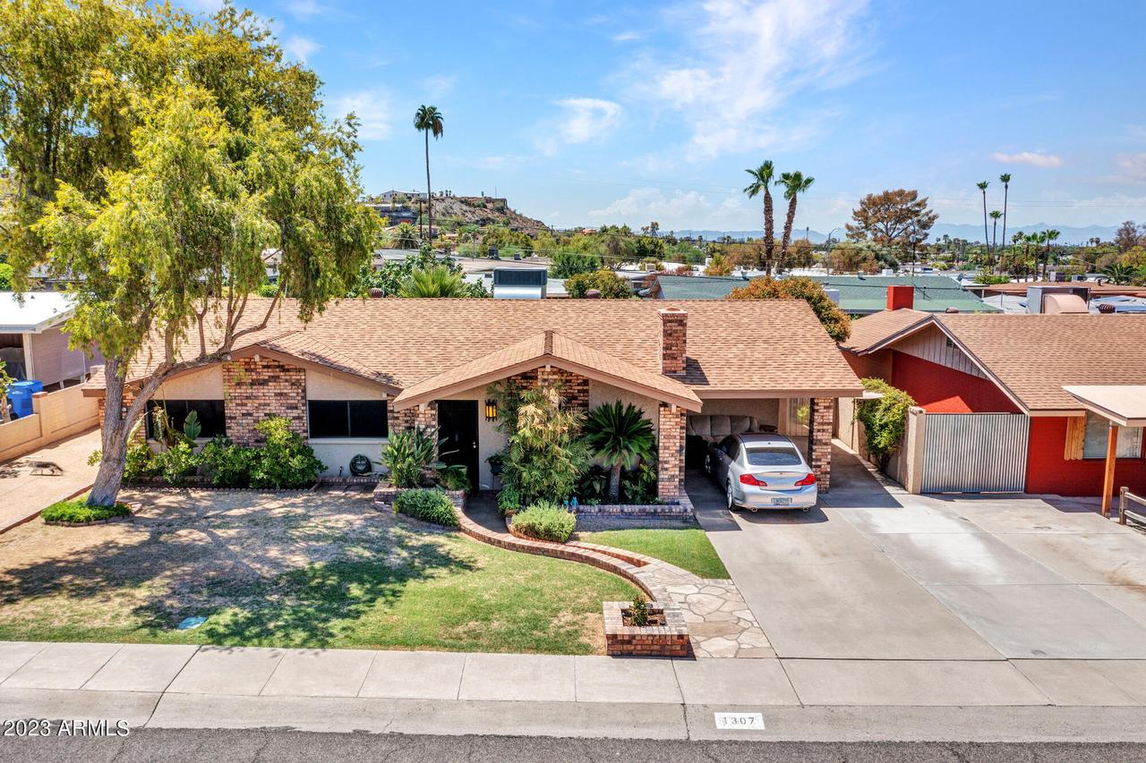1307 E Diana Ave., Phoenix, AZ 85020
