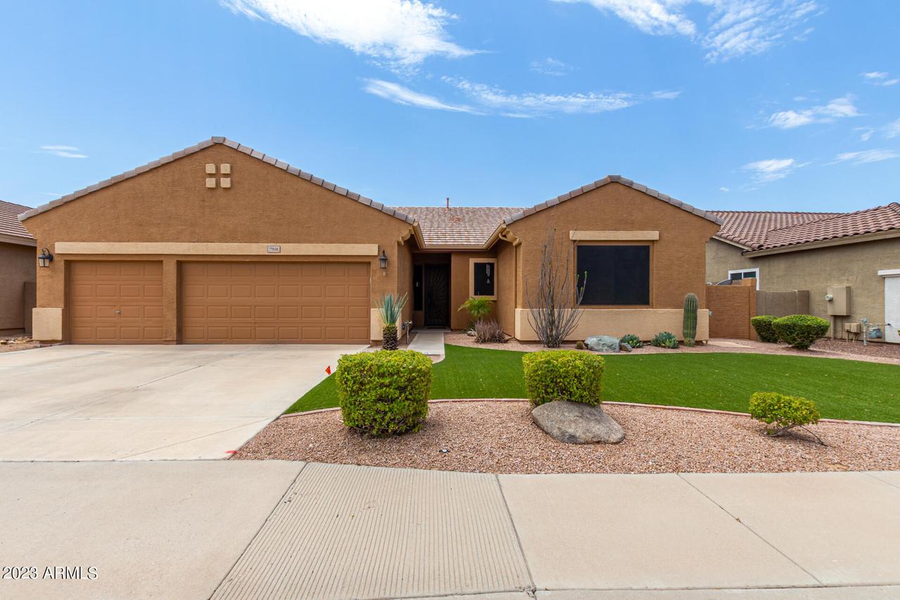 7921 E Obispo Ave., Mesa, AZ 85212