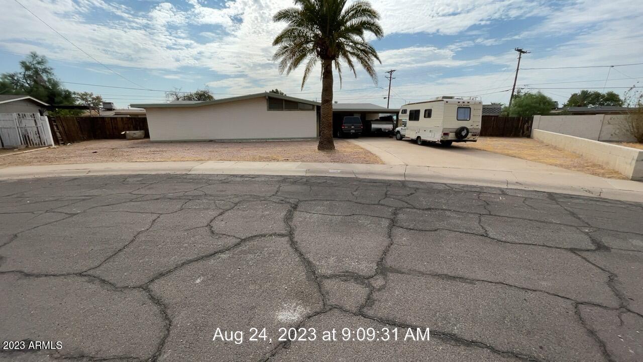 5331 N 62nd Ave., Glendale, AZ 85301