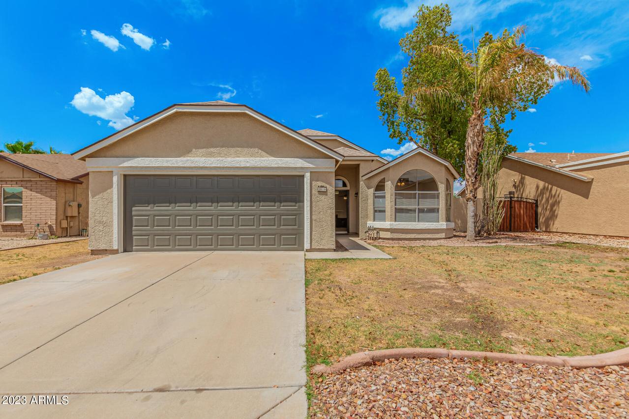 8016 W Krall St., Glendale, AZ 85303