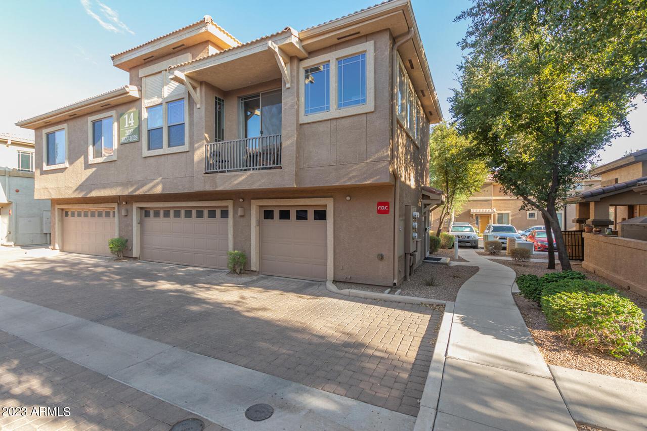 1225 N 36th St. #2027, Phoenix, AZ 85008