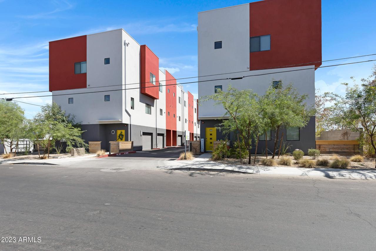 1617 W Colter St. #18, Phoenix, AZ 85015