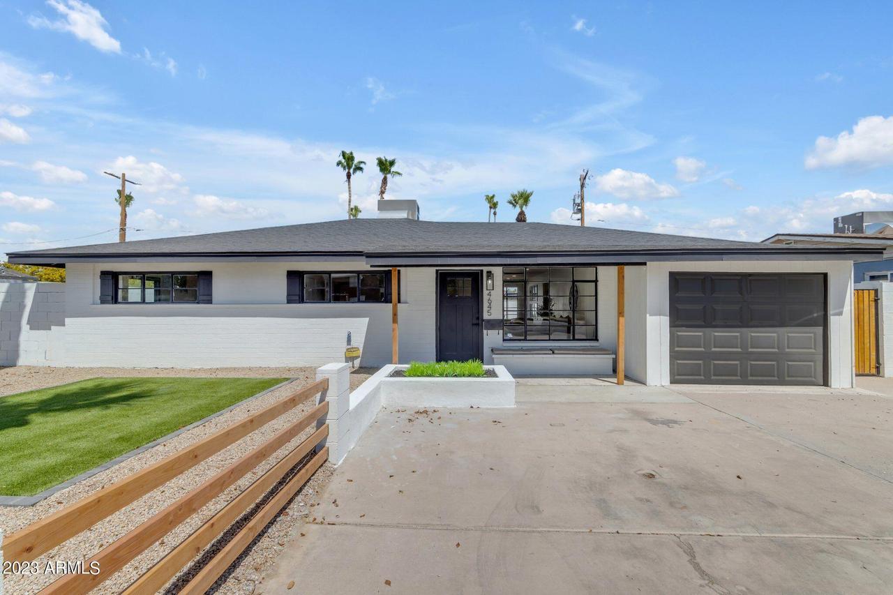 4645 N 15th Ave., Phoenix, AZ 85015