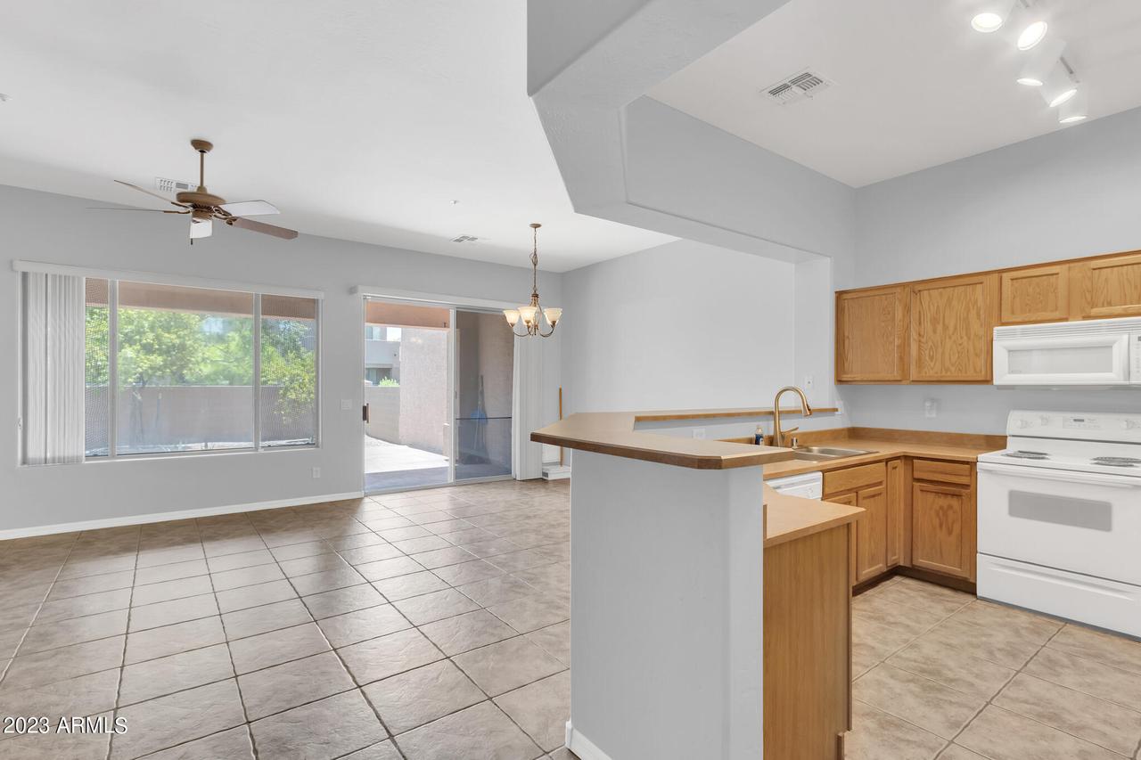 1427 W Weatherby Way, Chandler, AZ 85286