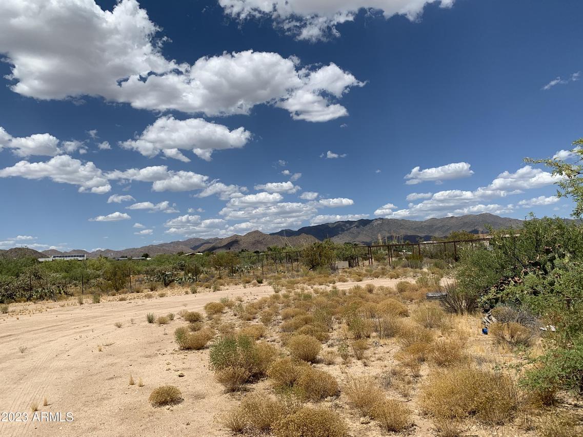 27280 S Mesquite Ln., Congress, AZ 85332
