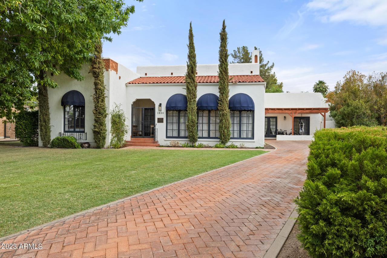 1834 Palmcroft Dr., Phoenix, AZ 85007