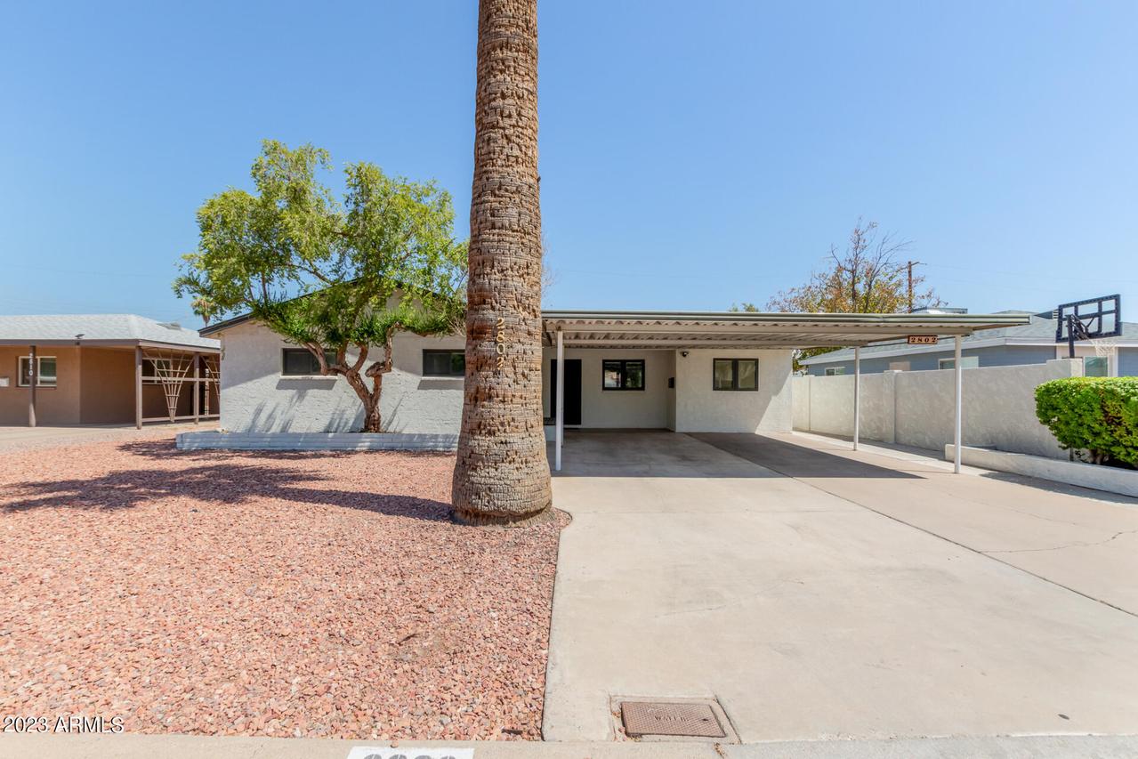 2802 W Coolidge St., Phoenix, AZ 85017