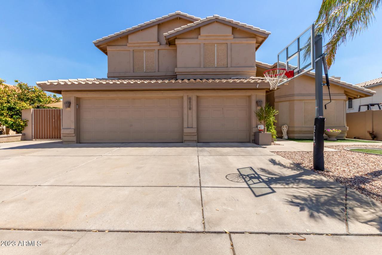 4019 W Charlotte Dr., Glendale, AZ 85310