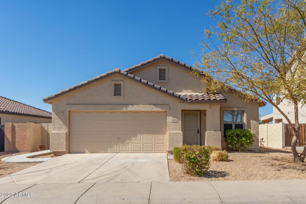 9128 W Elm St., Phoenix, AZ 85037