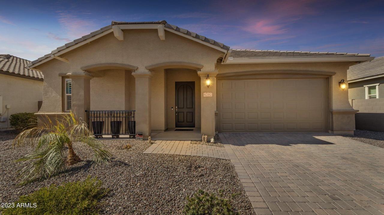 42182 W Centennial Ct., Maricopa, AZ 85138