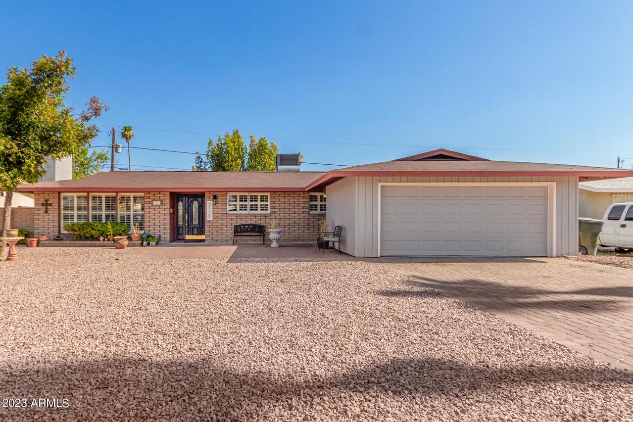 3725 W Griswold Rd., Phoenix, AZ 85051