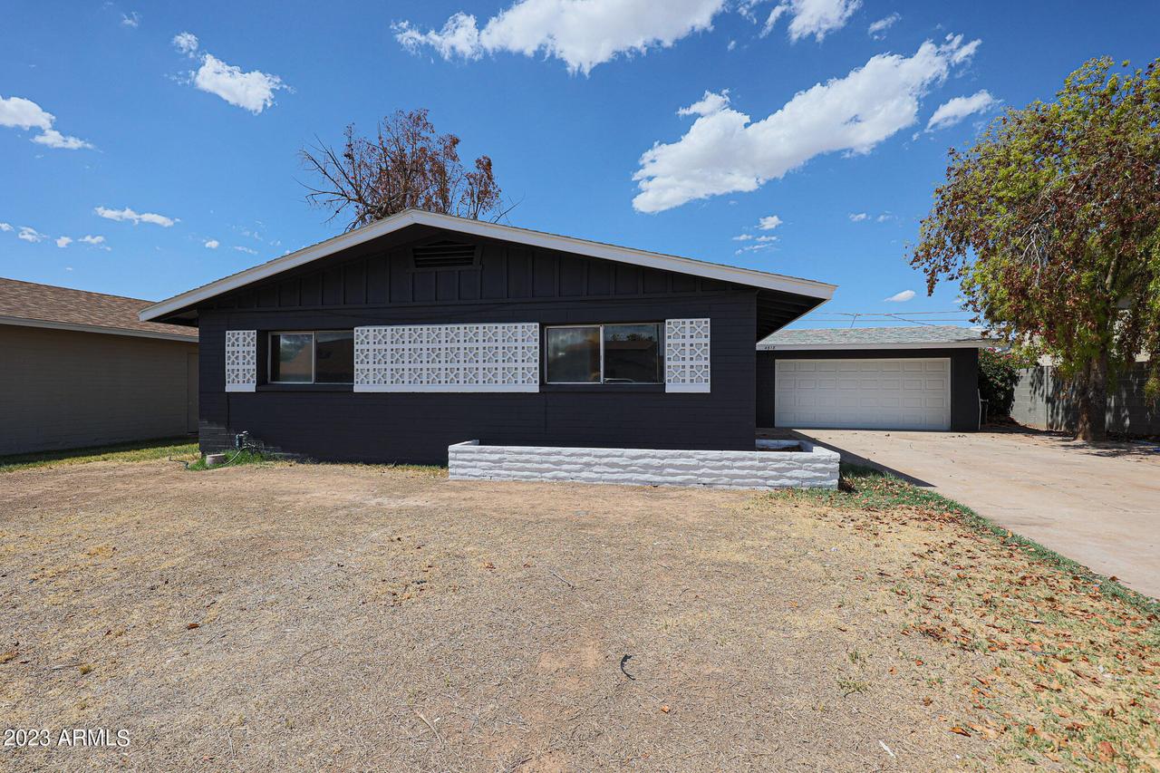 4518 W Rose Ln., Glendale, AZ 85301