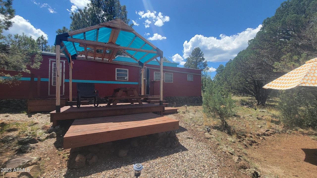 6 County Road N3302, Vernon, AZ 85940