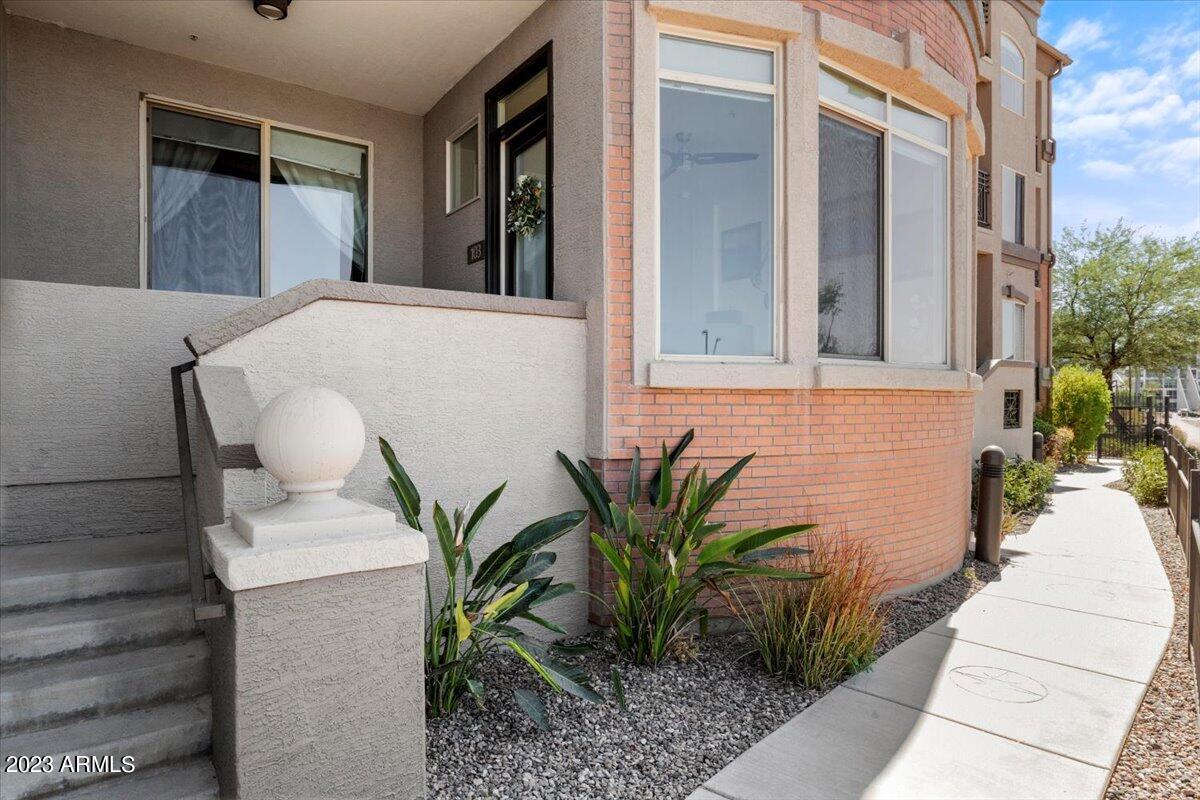 425 W Rio Salado Pkwy. #103, Tempe, AZ 85281