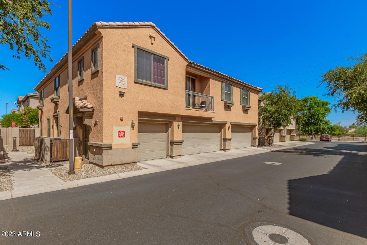 7510 S 30th Run, Phoenix, AZ 85042