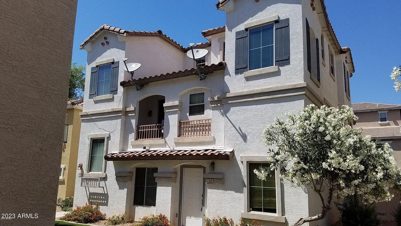 748 N Laguna Dr., Gilbert, AZ 85233