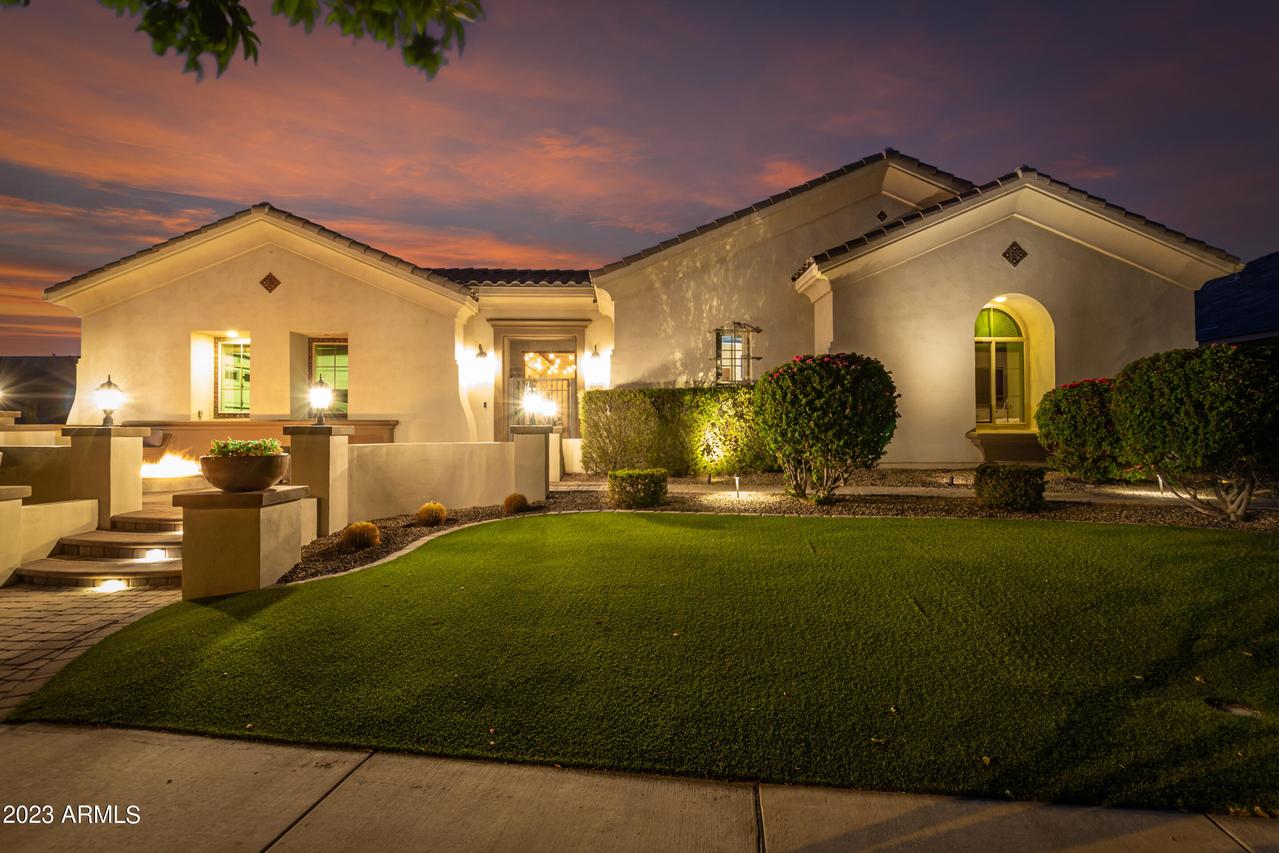 2262 E Aris Dr., Gilbert, AZ 85298