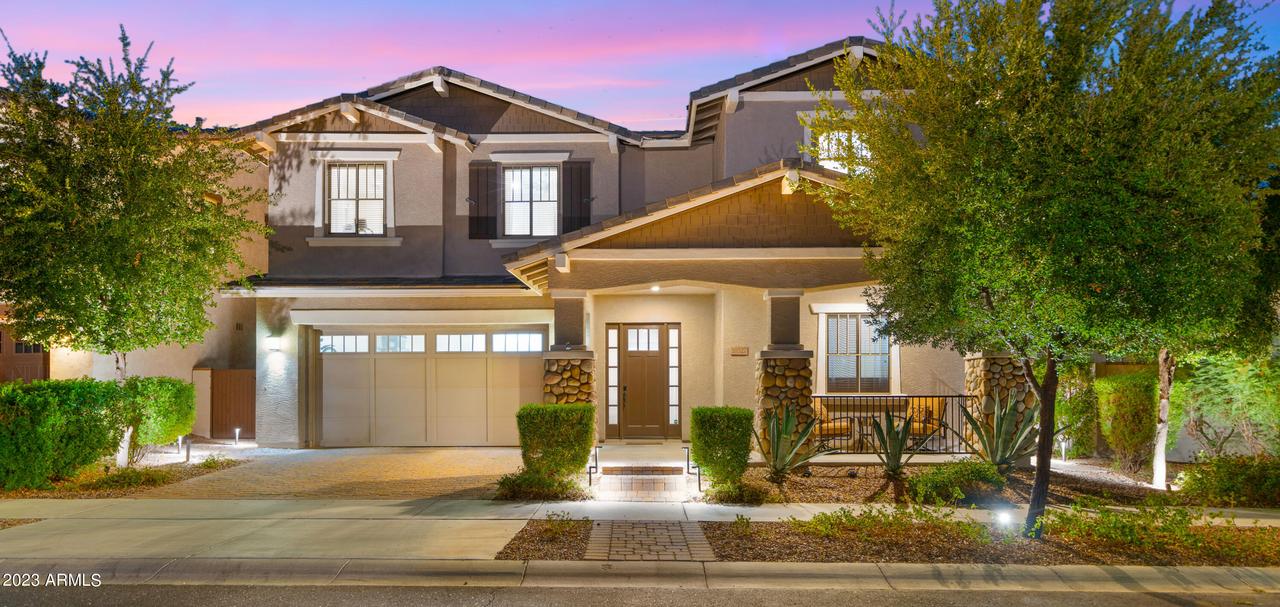 10327 E Kinetic Dr., Mesa, AZ 85212