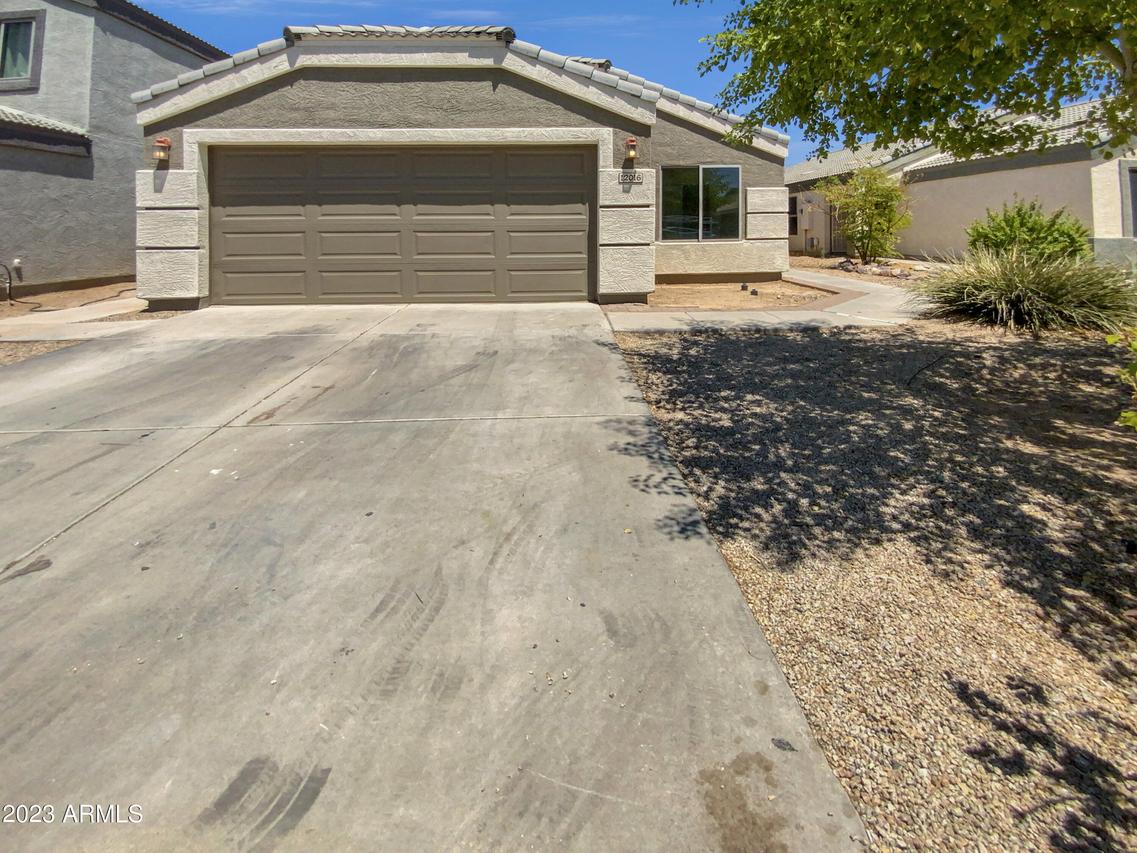 12016 W Caribbean Ln., El Mirage, AZ 85335