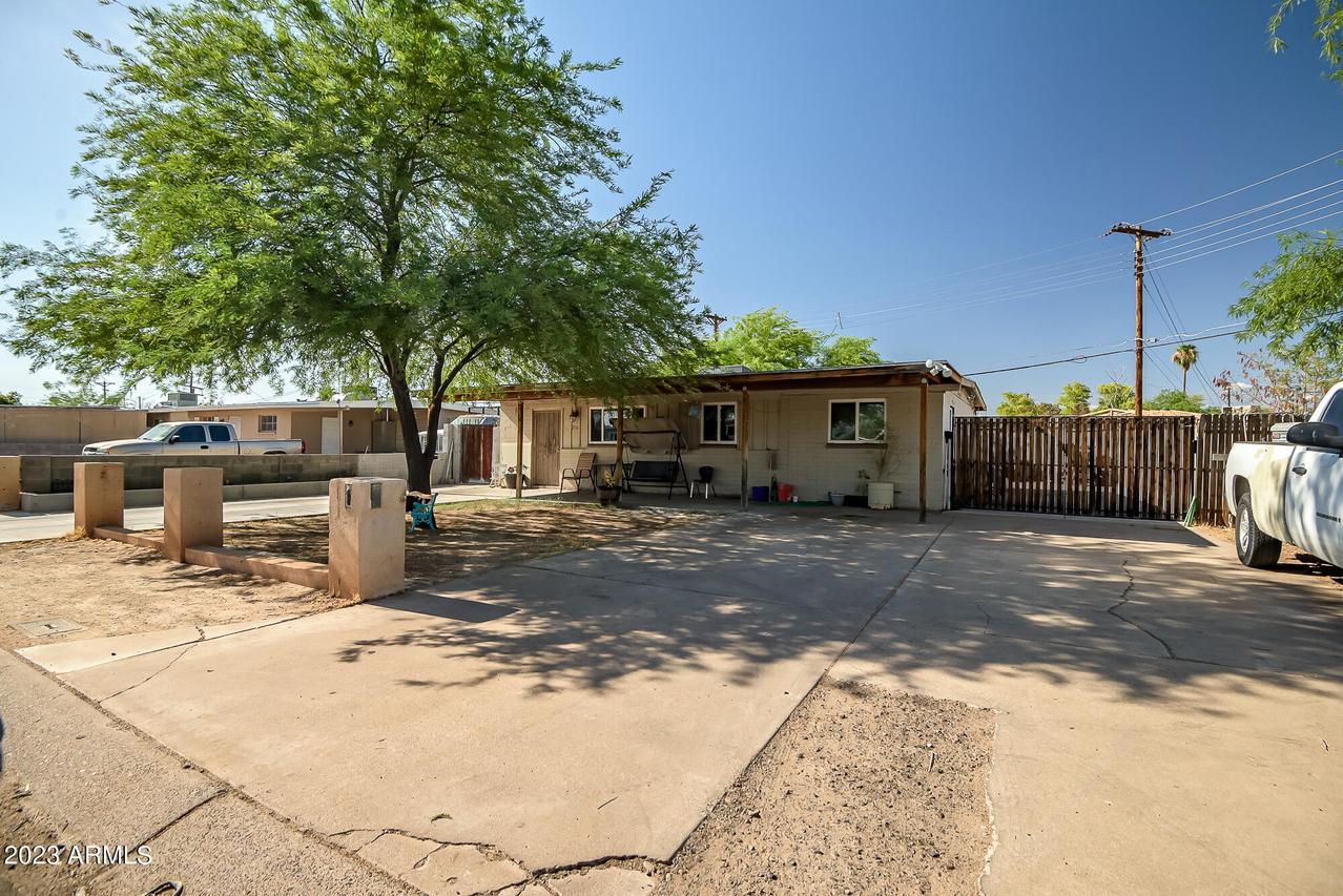 3938 W Monte Vista Rd., Phoenix, AZ 85009