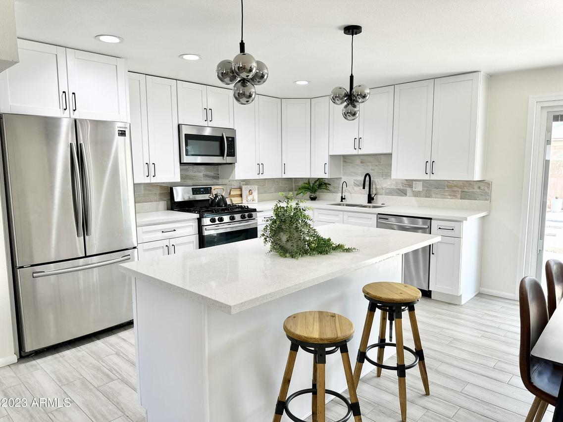 3819 E Ludlow Dr., Phoenix, AZ 85032