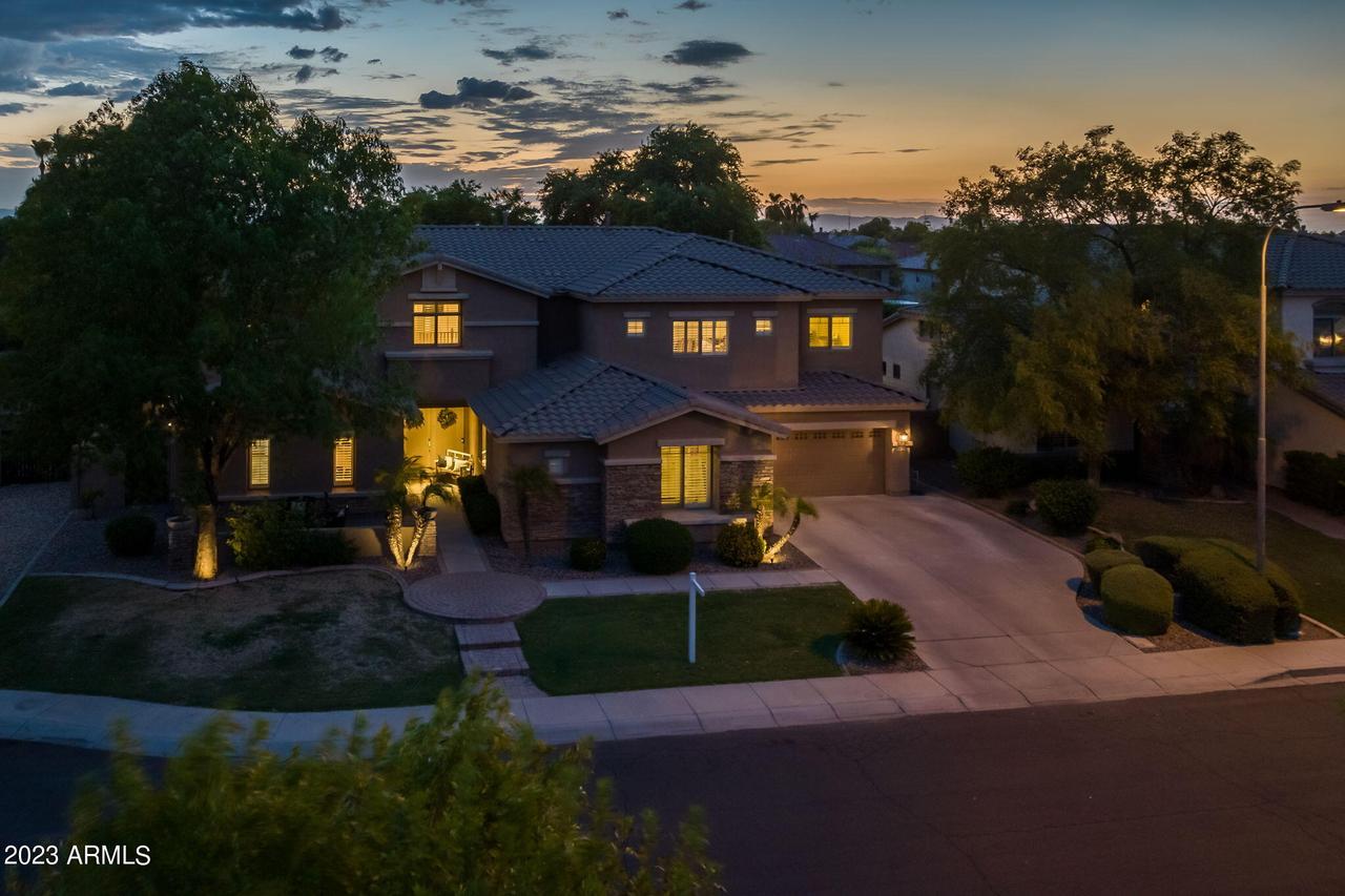 4470 S Rio Dr., Chandler, AZ 85249