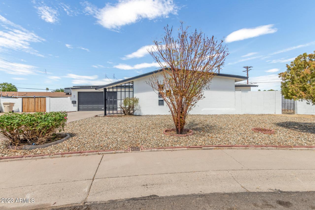 6402 W Reade Ave., Glendale, AZ 85301