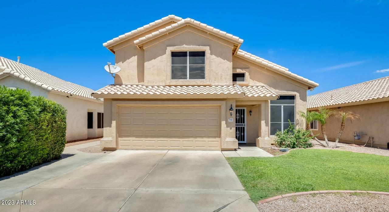 1014 W Kelton Ln., Phoenix, AZ 85023