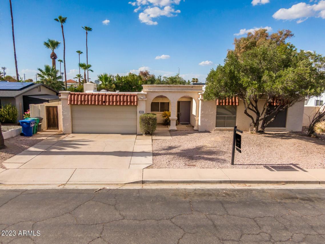 2652 W Ocaso Cir., Mesa, AZ 85202