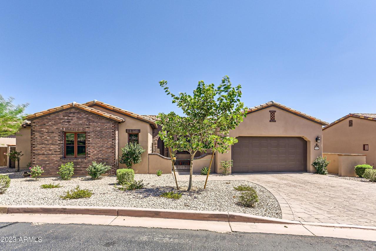 8067 E Club Village Dr., Gold Canyon, AZ 85118