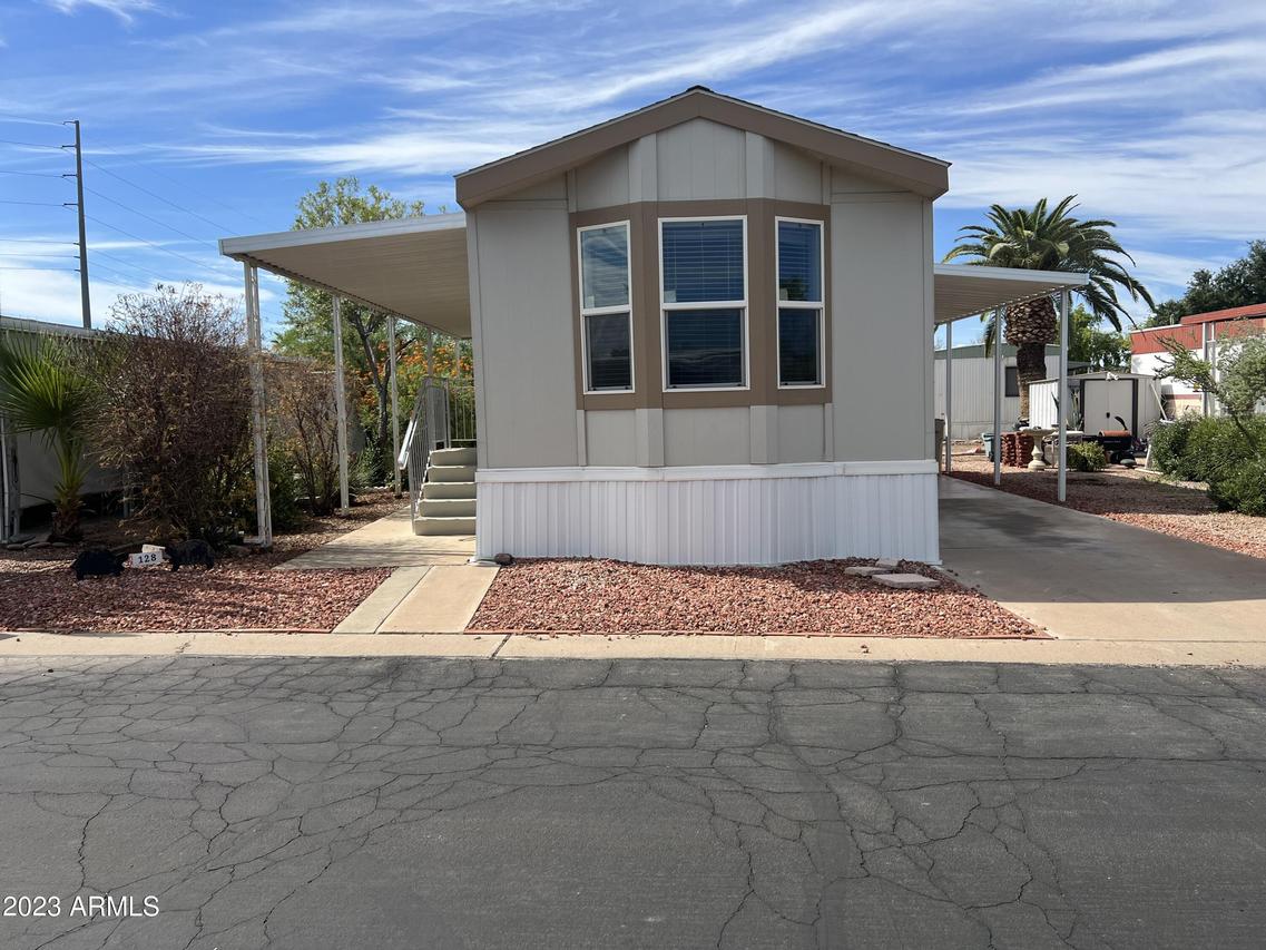200 E Knox Rd. #128, Chandler, AZ 85225