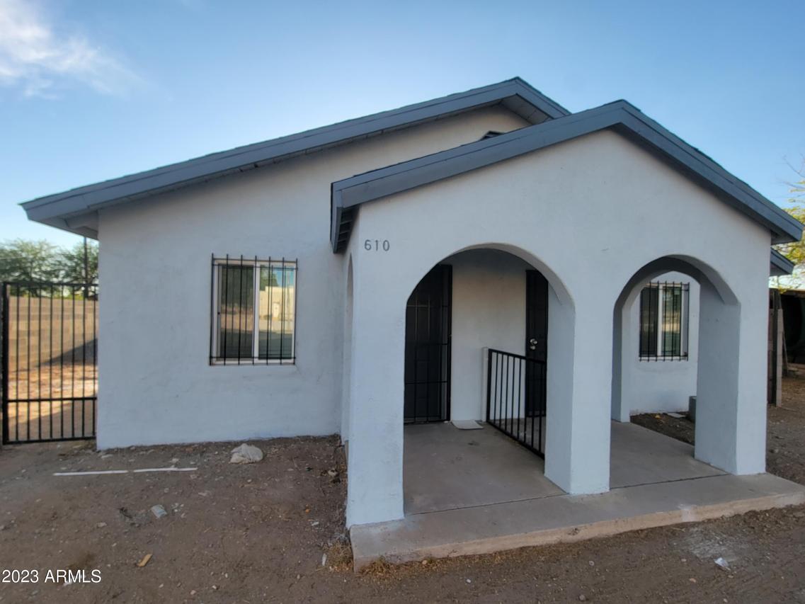 610 N 27th Ave., Phoenix, AZ 85009
