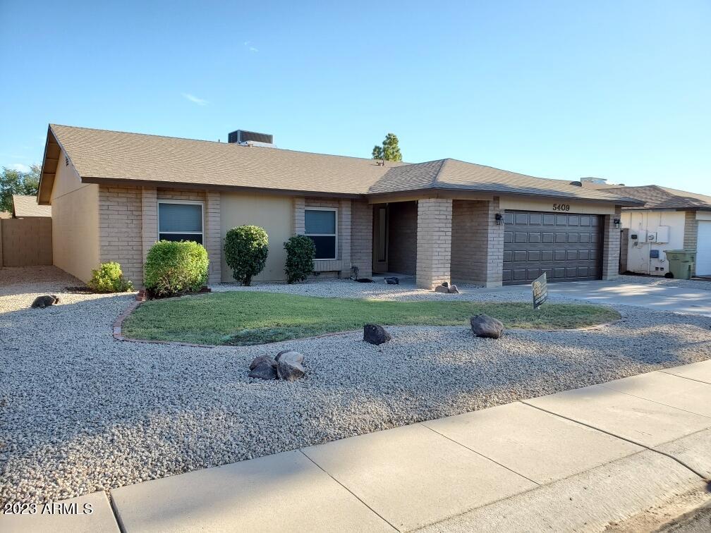 5409 W Poinsettia Dr., Glendale, AZ 85304