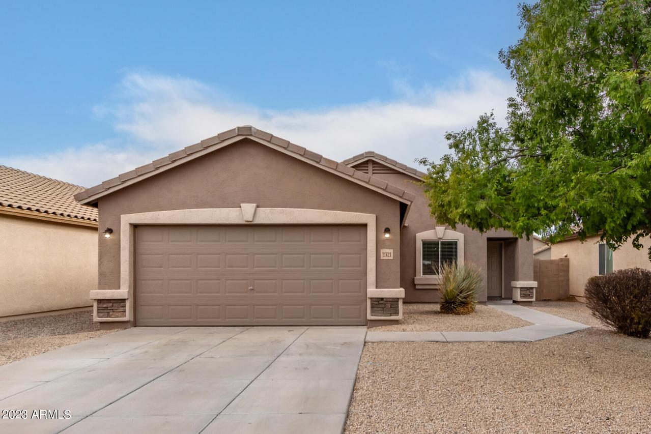 2321 E San Manuel Rd., San Tan Valley, AZ 85143