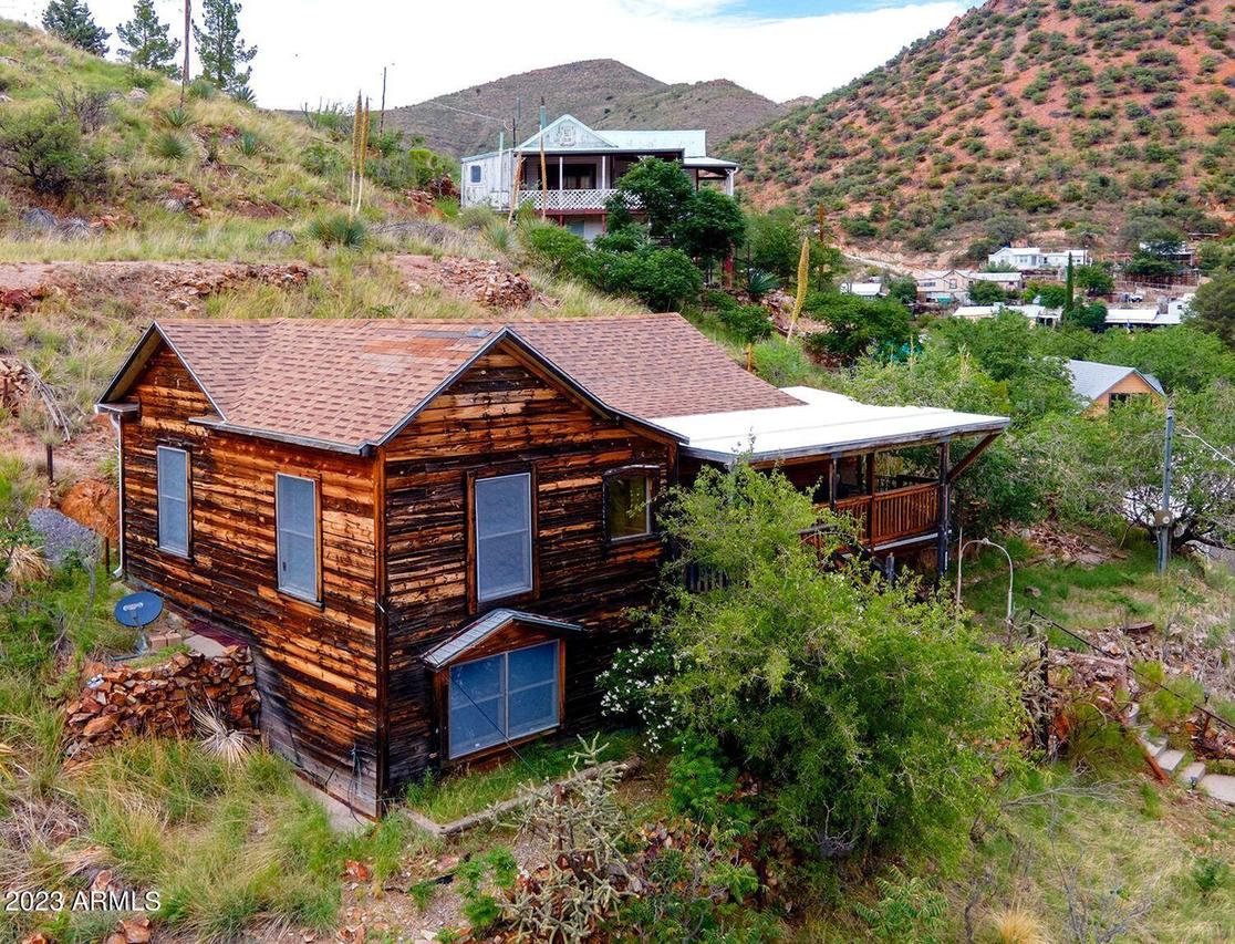 226A Opera Dr., Bisbee, AZ 85603