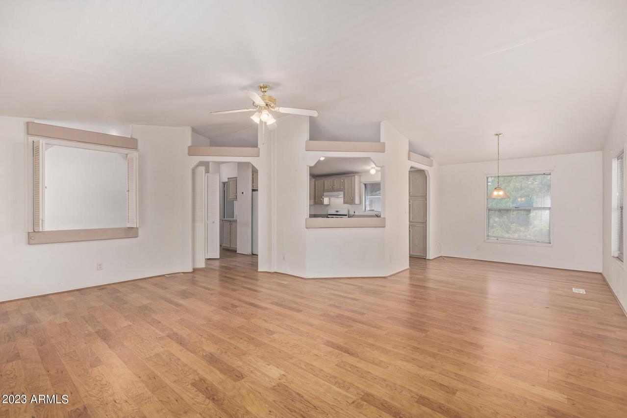 2050 W Dunlap Ave. #E450, Phoenix, AZ 85021