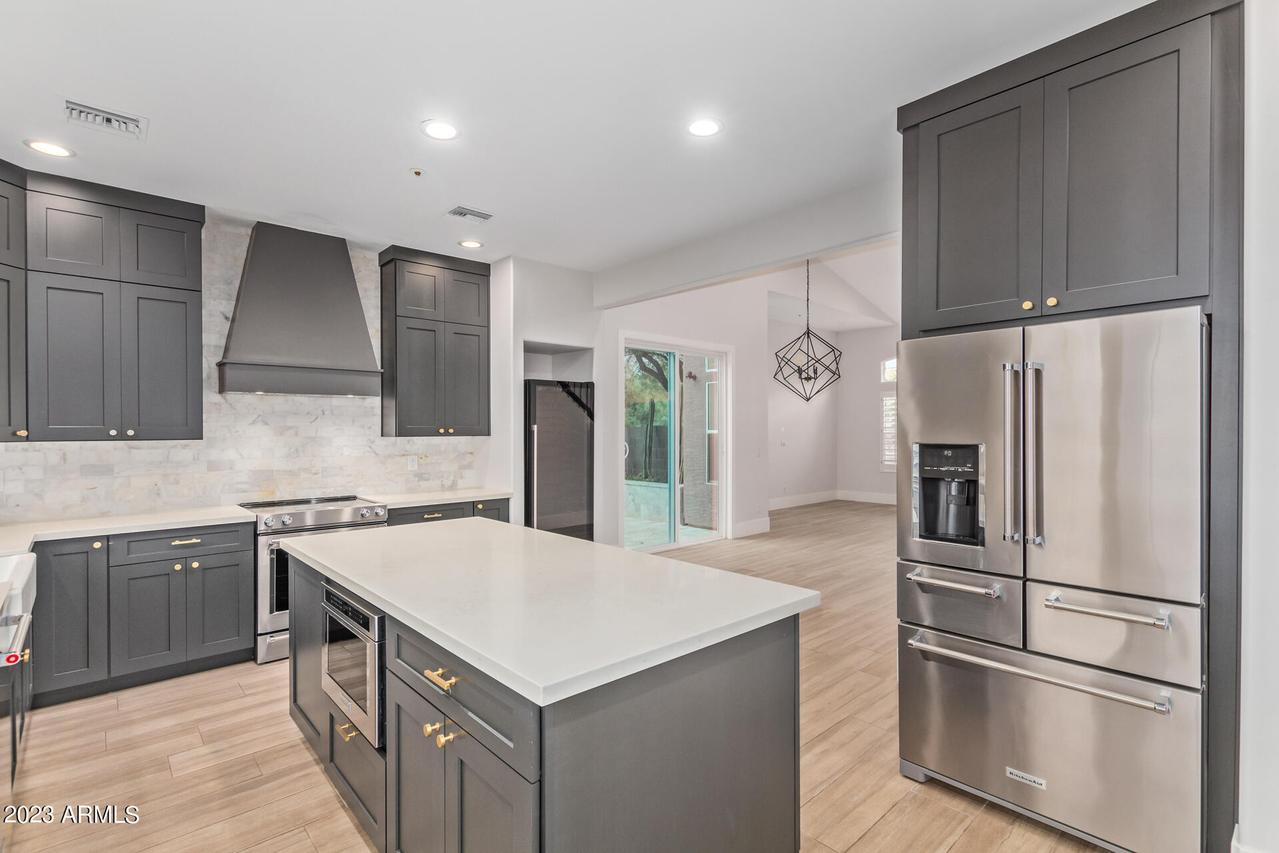 11063 E Greythorn Dr., Scottsdale, AZ 85262