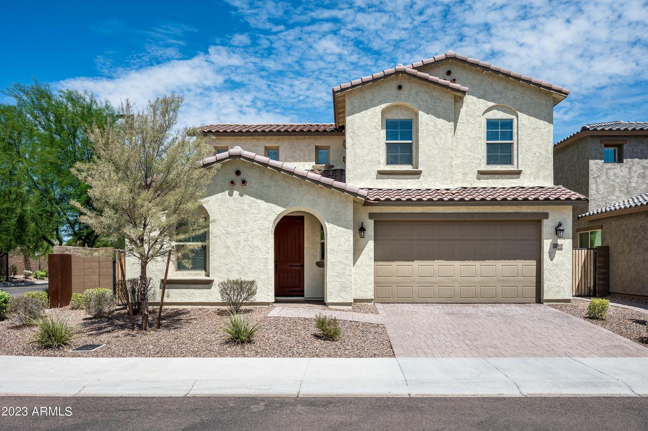 210 E Beatryce St., Tempe, AZ 85288