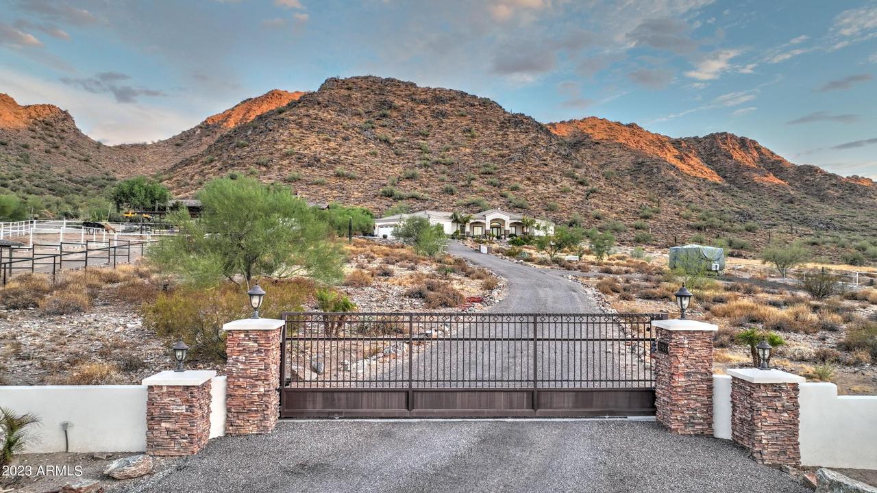 33984 N Mirage Ct., San Tan Valley, AZ 85144