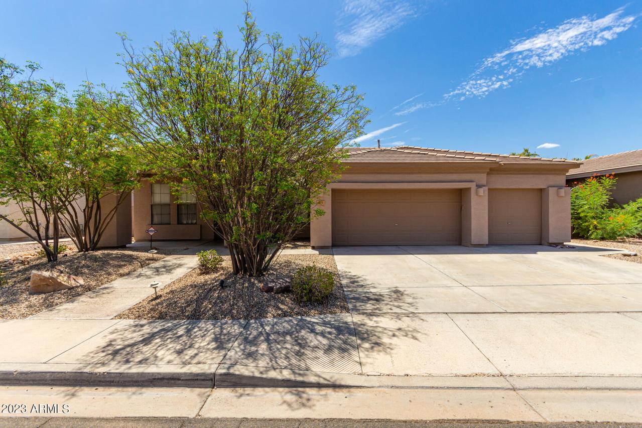 461 W Locust Dr., Chandler, AZ 85248