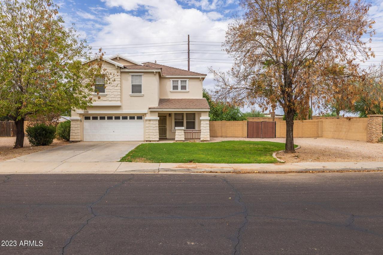 1750 S Portland Ave., Gilbert, AZ 85295