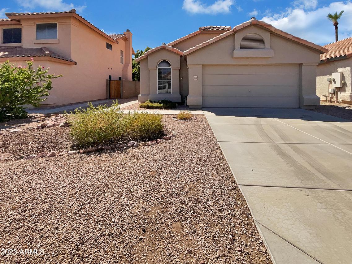 8909 W Davis Rd., Peoria, AZ 85382