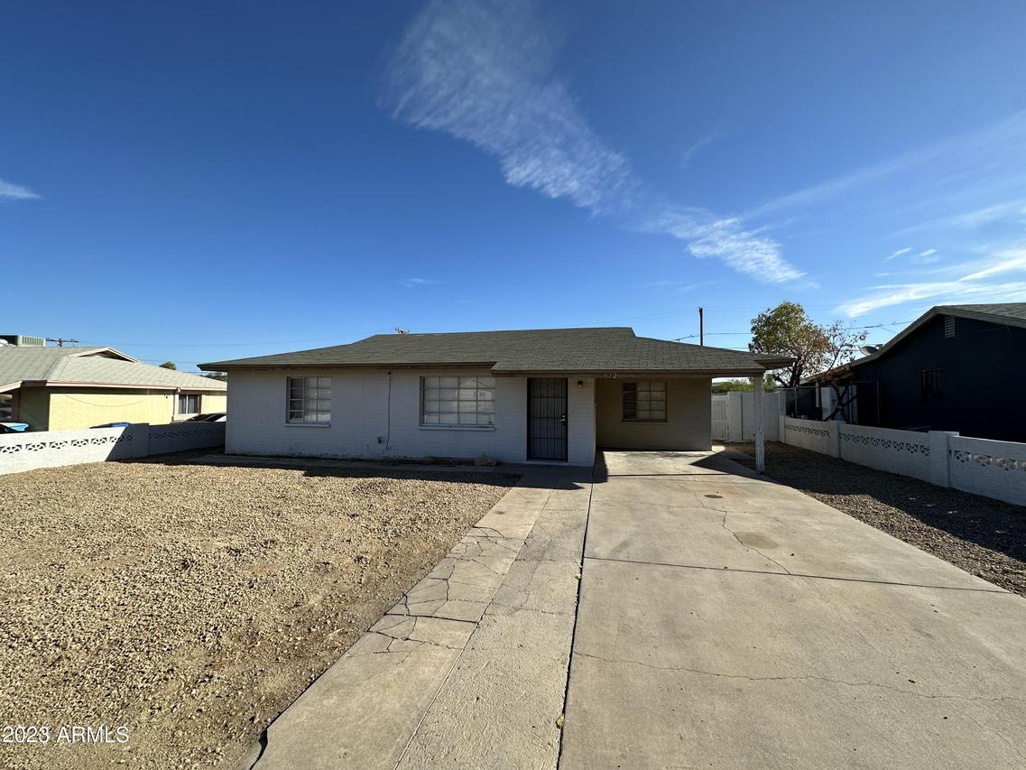 912 W Paseo Way, Phoenix, AZ 85041