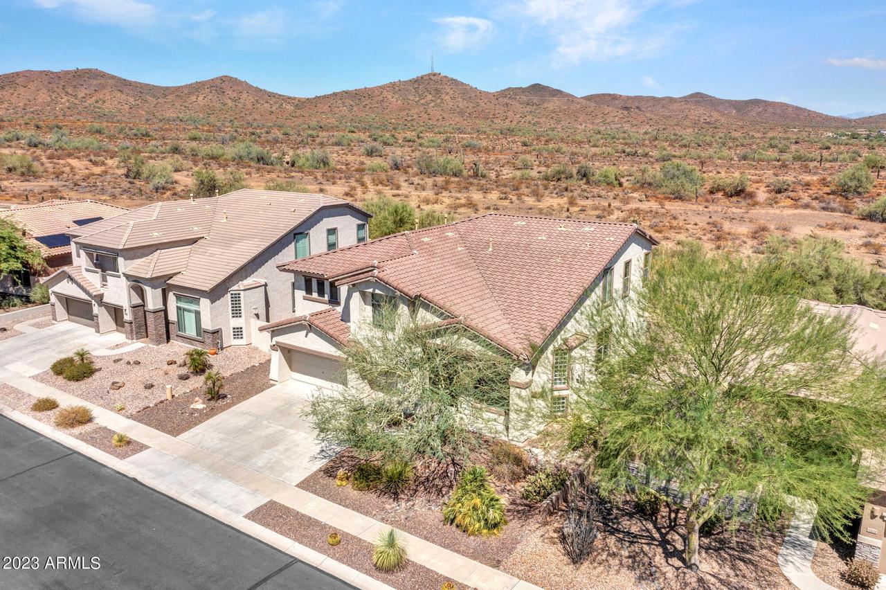 33207 N 21st Dr., Phoenix, AZ 85085