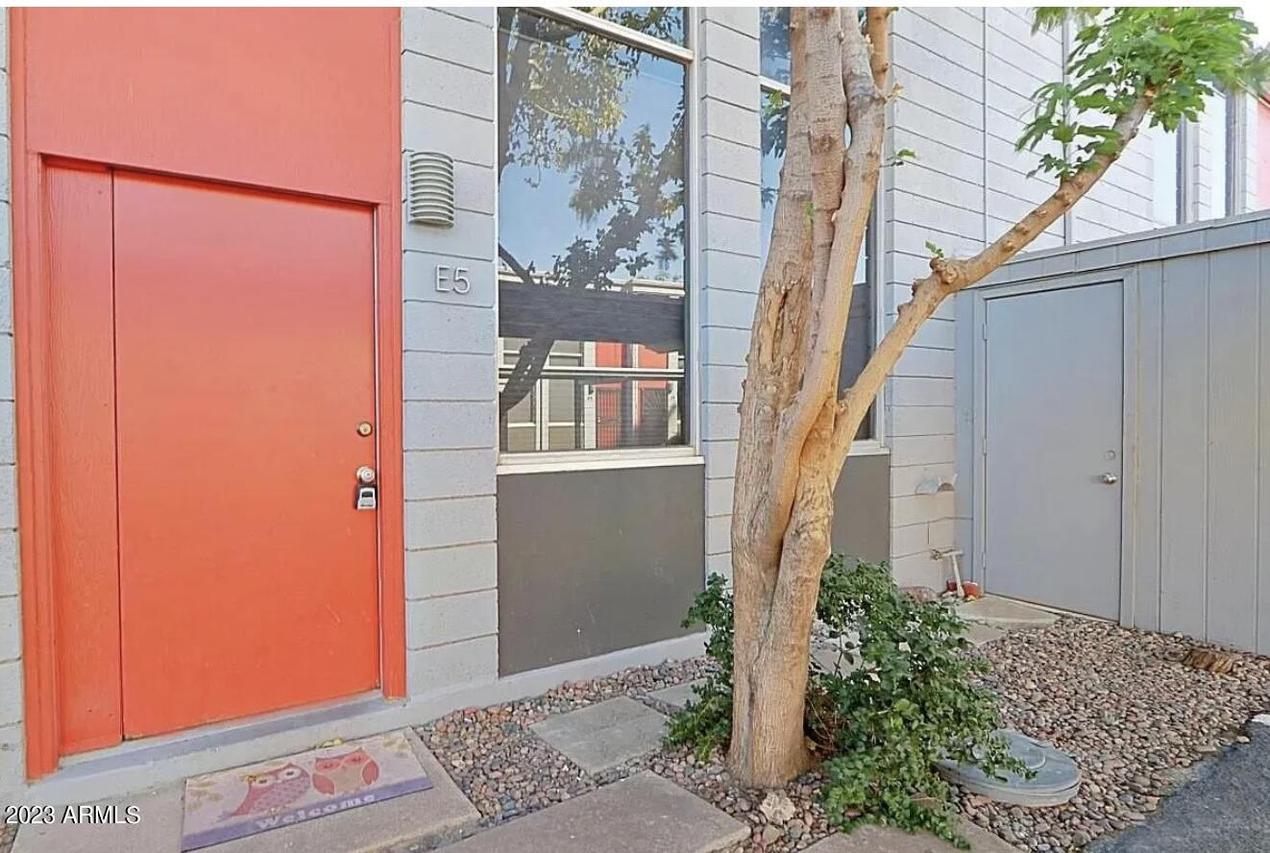 385 W Pierson St. #E5, Phoenix, AZ 85013