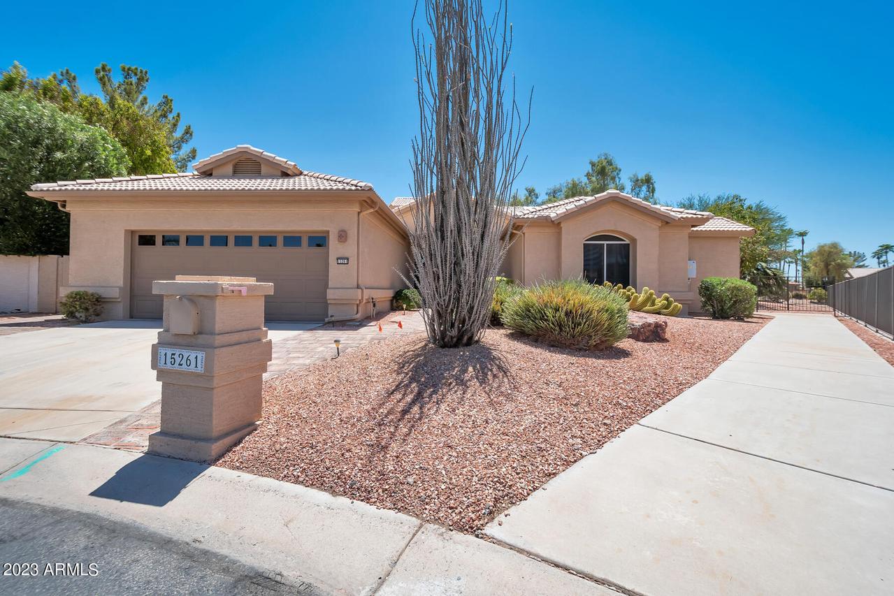 15261 W Piccadilly Rd., Goodyear, AZ 85338