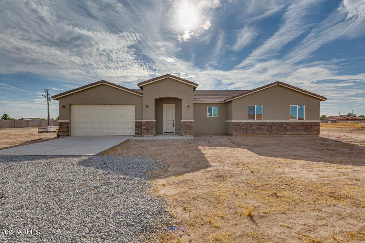 13433 S 209th Ave., Buckeye, AZ 85326