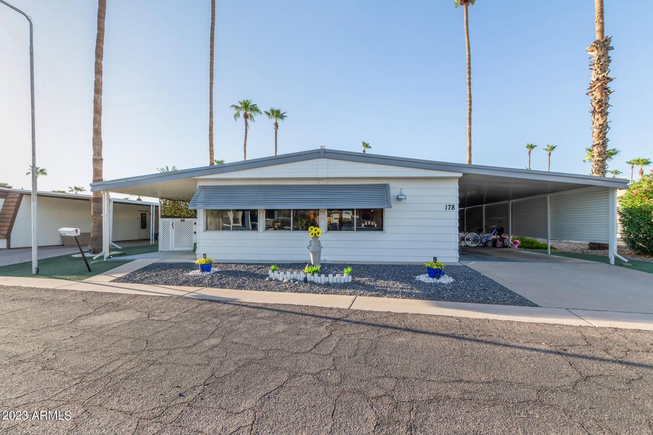 120 N Val Vista Dr. #178, Mesa, AZ 85213